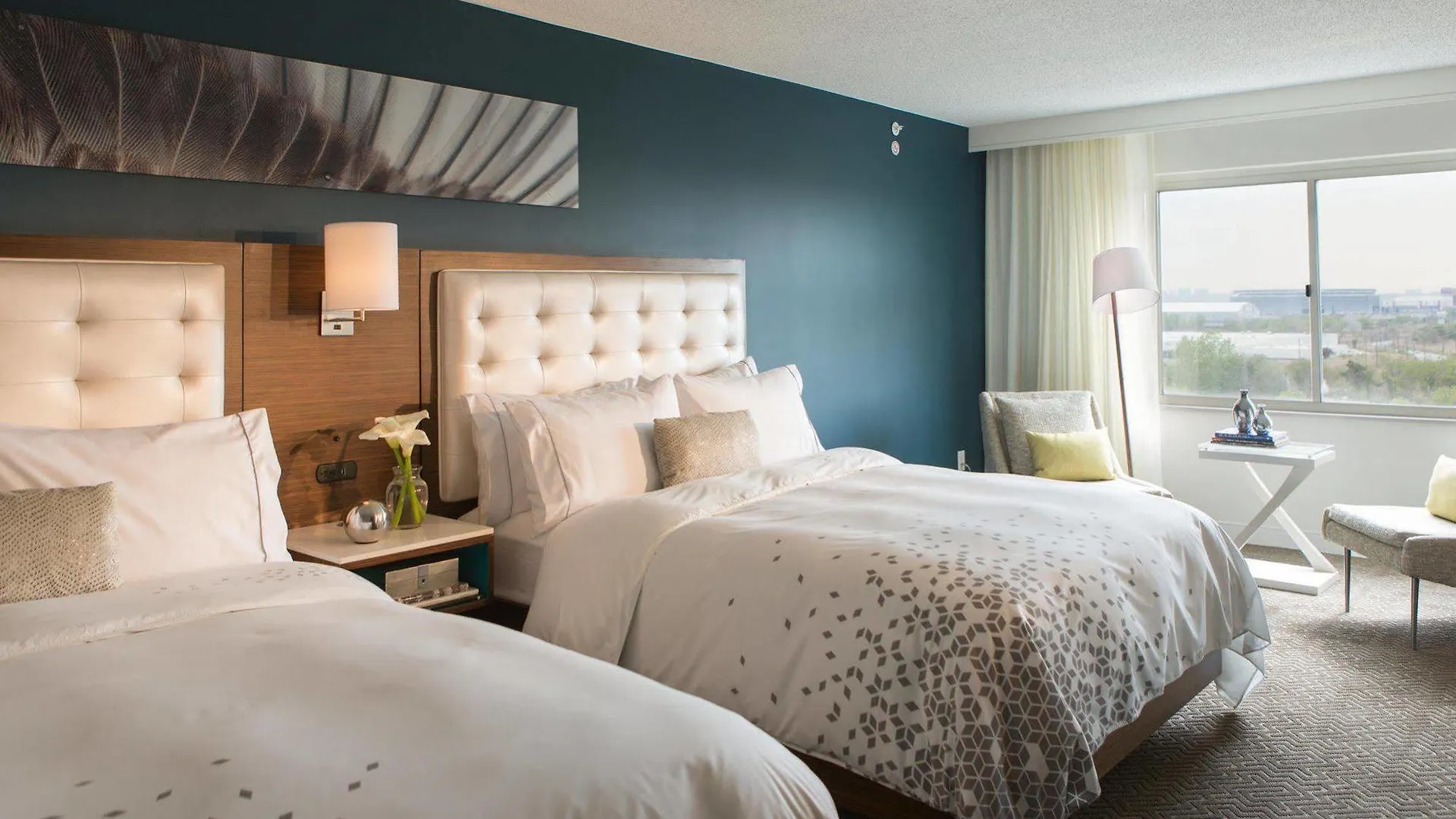 Renaissance Meadowlands Hotel location